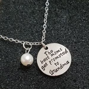 Pregnancy announcement necklace for Grandma